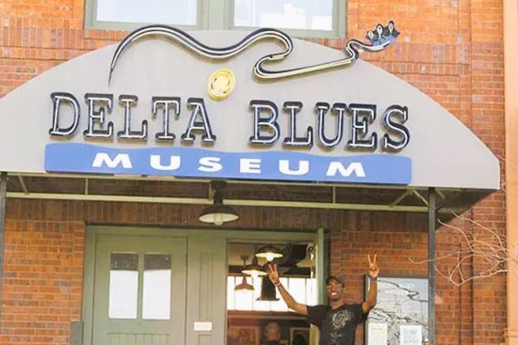 Villa Delta Dream Retreat Clarksdale Esterno foto